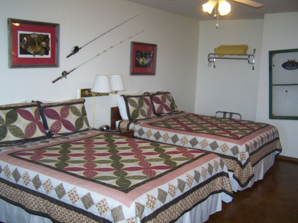 Pointe West Resort Motel - photo 3