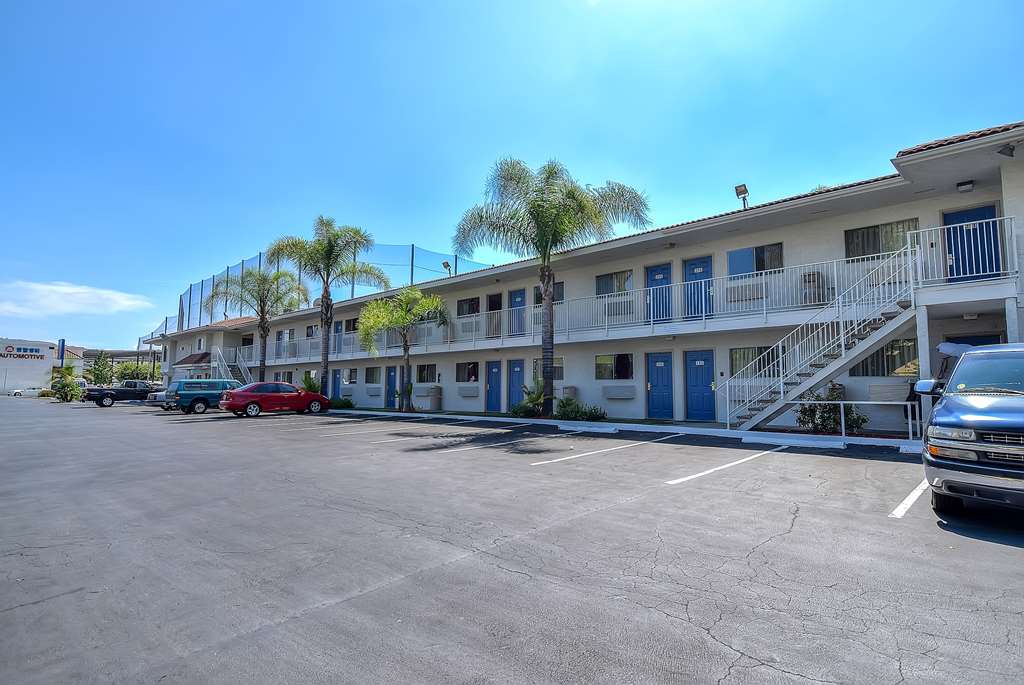 Motel 6 Rowland Heights CA Los Angeles Pomona - photo 4