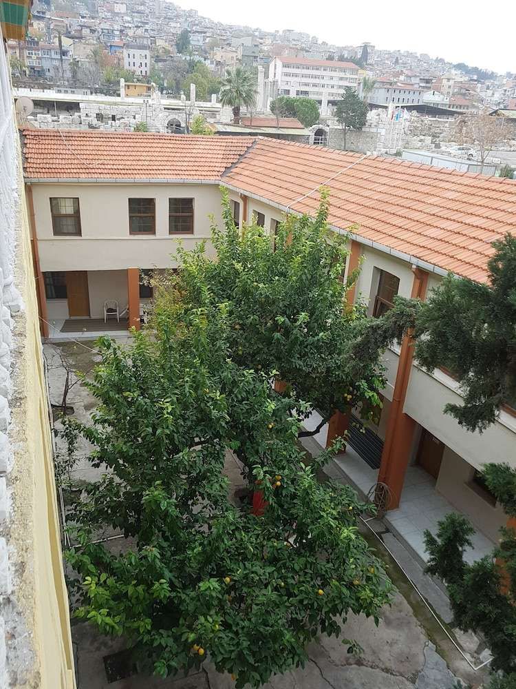 Tarihi Manisa Akhisar Oteli in Izmir, Turkey