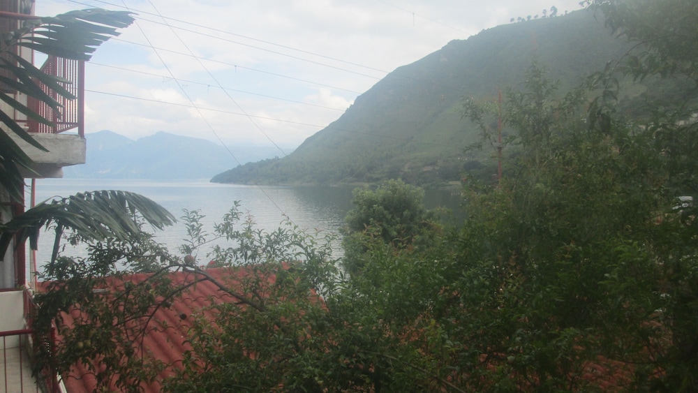 Hotel Nuestro Sueño in San Antonio Palopo, Guatemala