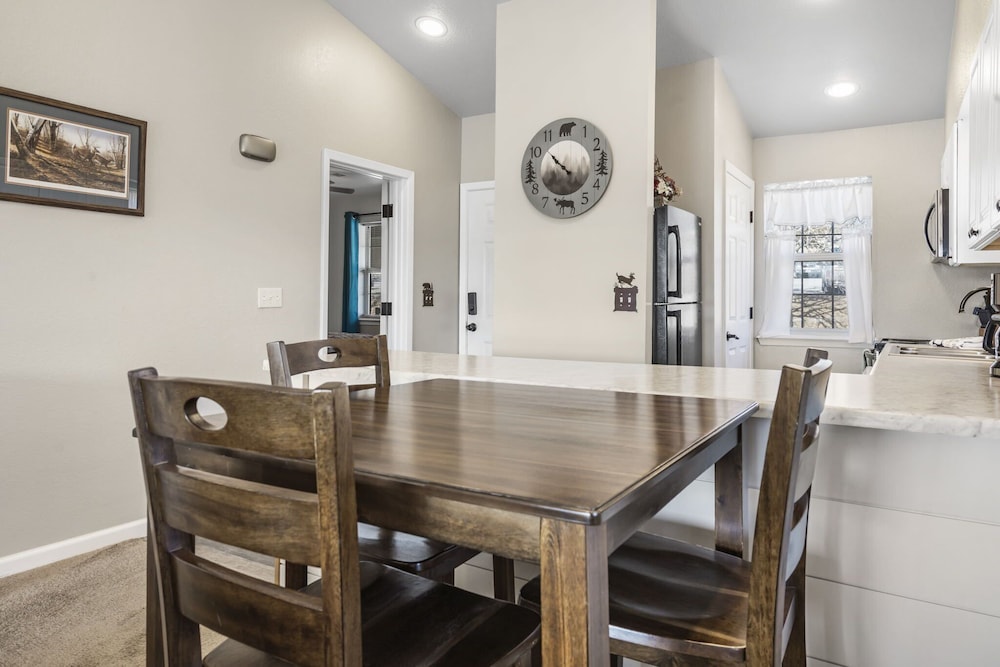 Suite Outlook Resort Amenities Penthouse Close to Downtown Updated - photo 31