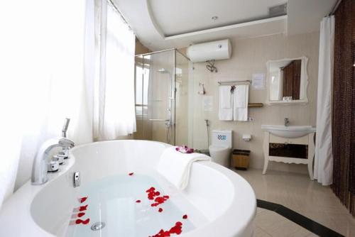 Mountain Town Hotel - last minute hotel in Da Lat