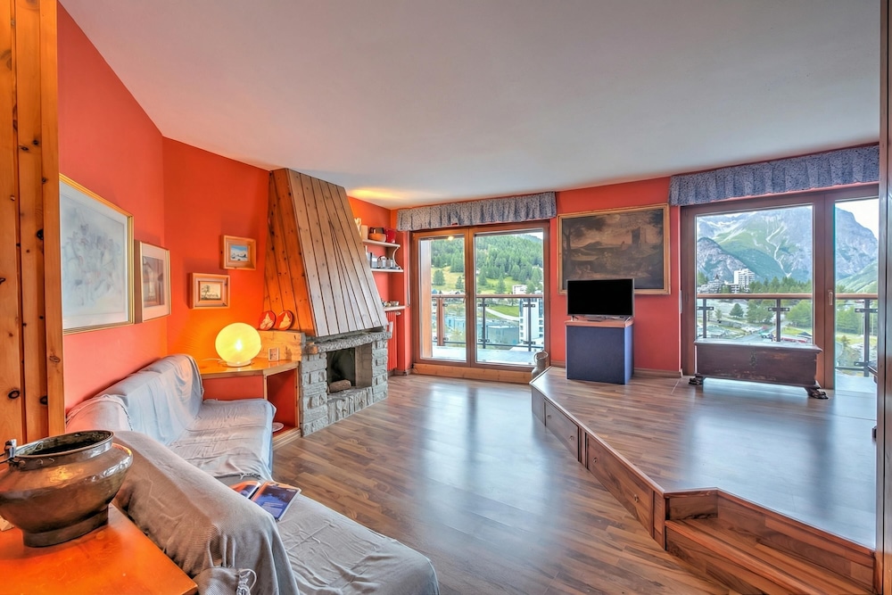 Terrazza Dei Principi Few Steps From Ski — 4-Star Luxury Hotel in Sestriere, Italy