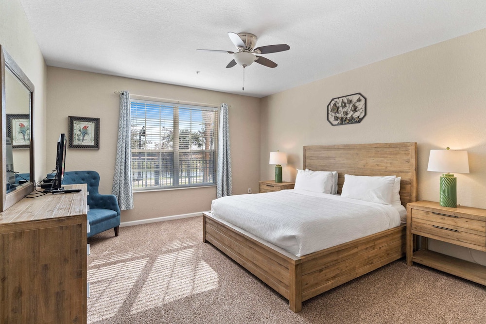 Vista Cay by Orlando Resort Rentals on Universal Boulevard - photo 23