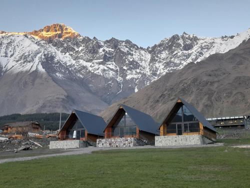 Kera Cottages Kazbegi