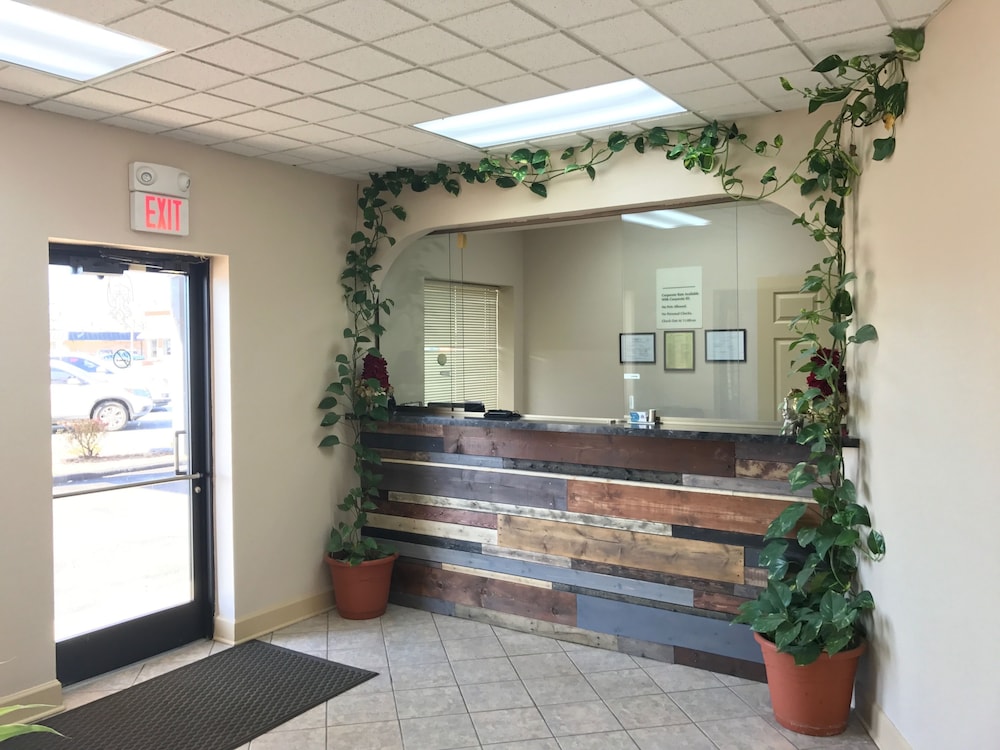 Legacy Inn Sumner - photo 4