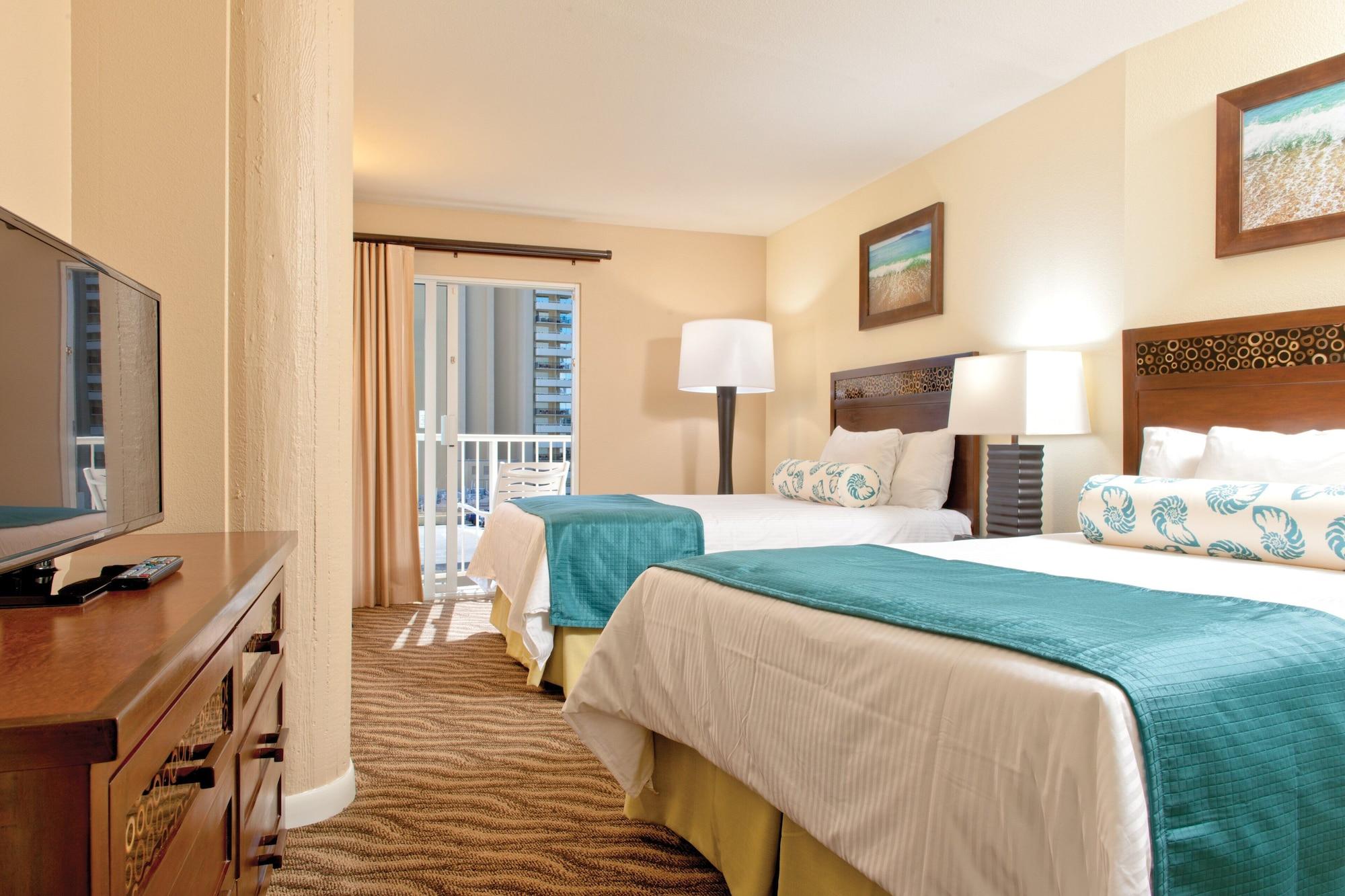 Club Wyndham at Waikiki Beach Walk - photo 3