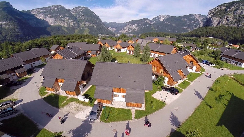 Dormio Resort Obertraun — 4-Star Luxury Hotel in Hallstatt, Austria