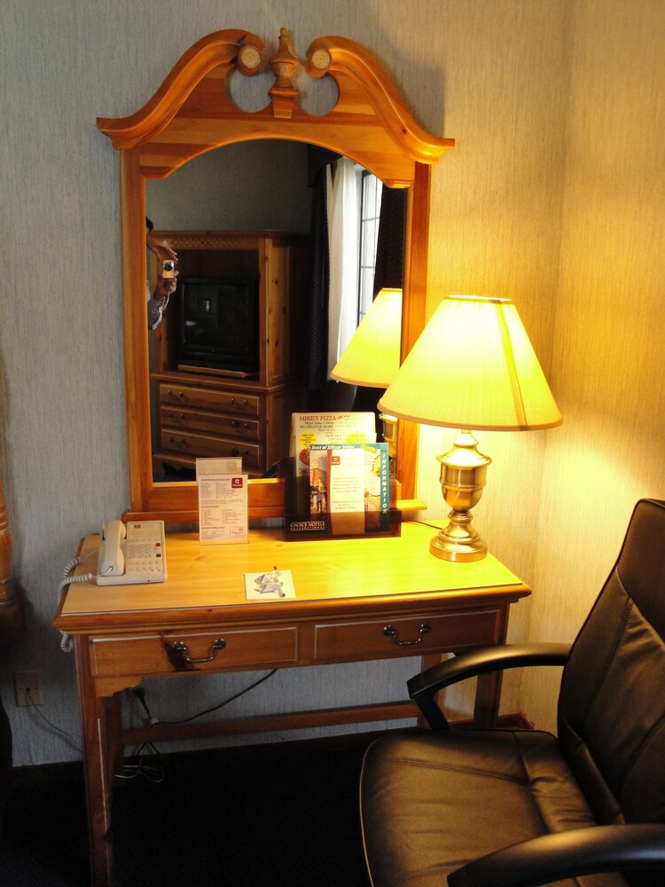 Clarion Inn Silicon Valley - photo 17