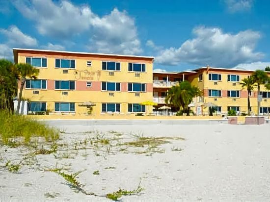 Page Terrace Beachfront Hotel - photo 3