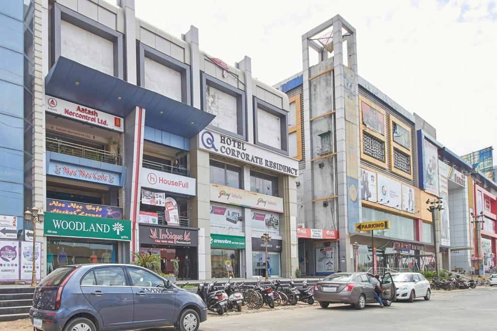 Hotel Corporate Residency