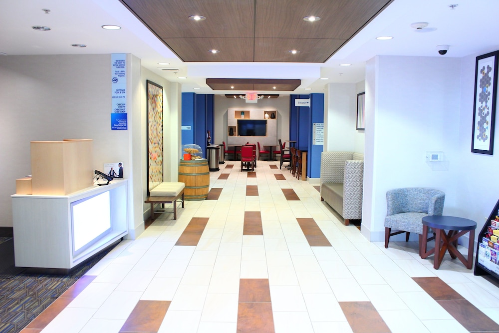 Holiday Inn Express & Suites Napa American Canyon by IHG - photo 34