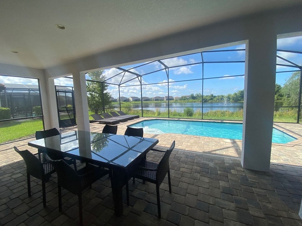 Balmoral Resort 166kb 4 Bedroom Home by RedAwning - photo 36