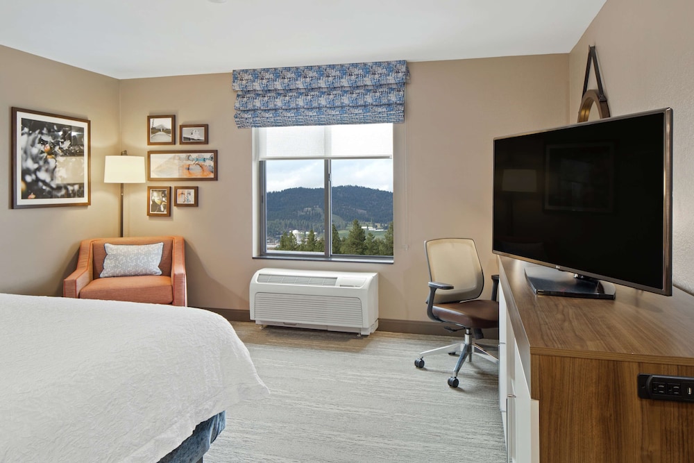Hampton Inn & Suites Spokane Valley - photo 25