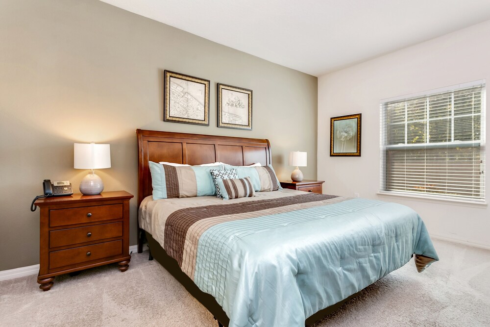 West Lucaya Resort 3 Bedroom Vacation Townhome - photo 2