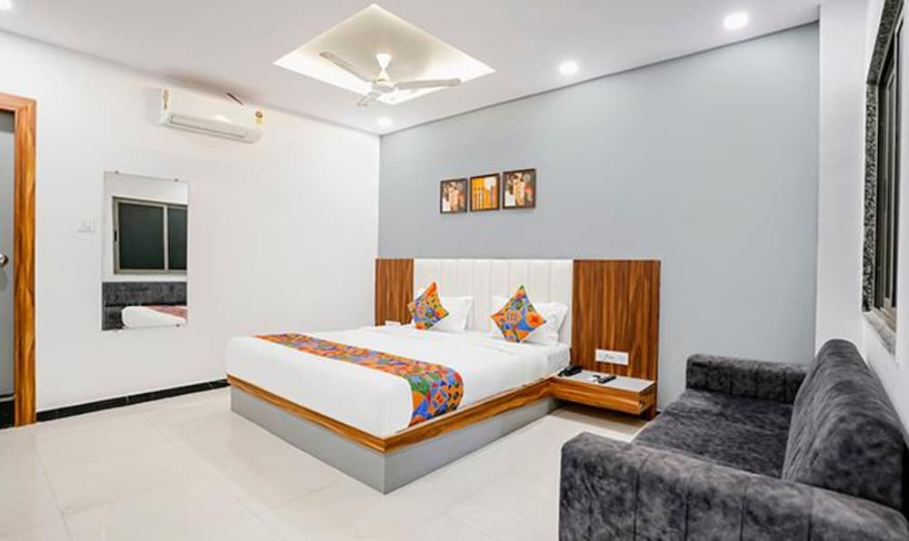 Fabhotel Magnus in Surat, India