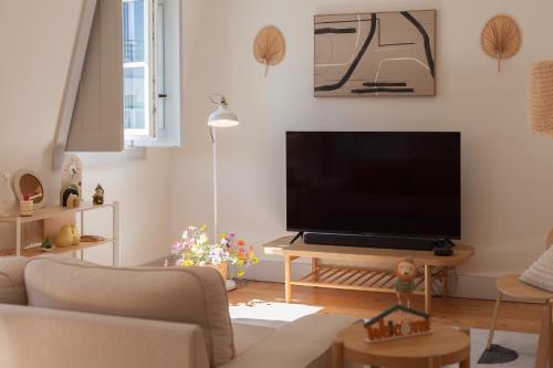 FLH Downtown Comfy Apartment — 4-Star Luxury Hotel in Lisbon, Portugal