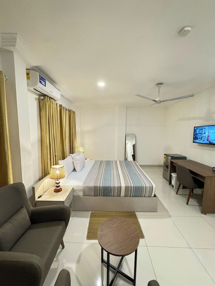 Barima Royal Hotel & Apartment in Accra, Ghana
