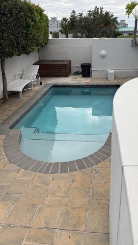 INVERNESS 14 Camberwell Road SEA POINT BEST LOCATION super luxury one bedroom with pool balcony garden & Sea Views
