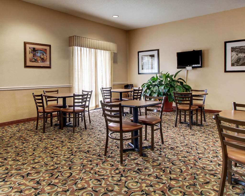 Quality Inn & Suites Hattiesburg North - photo 36