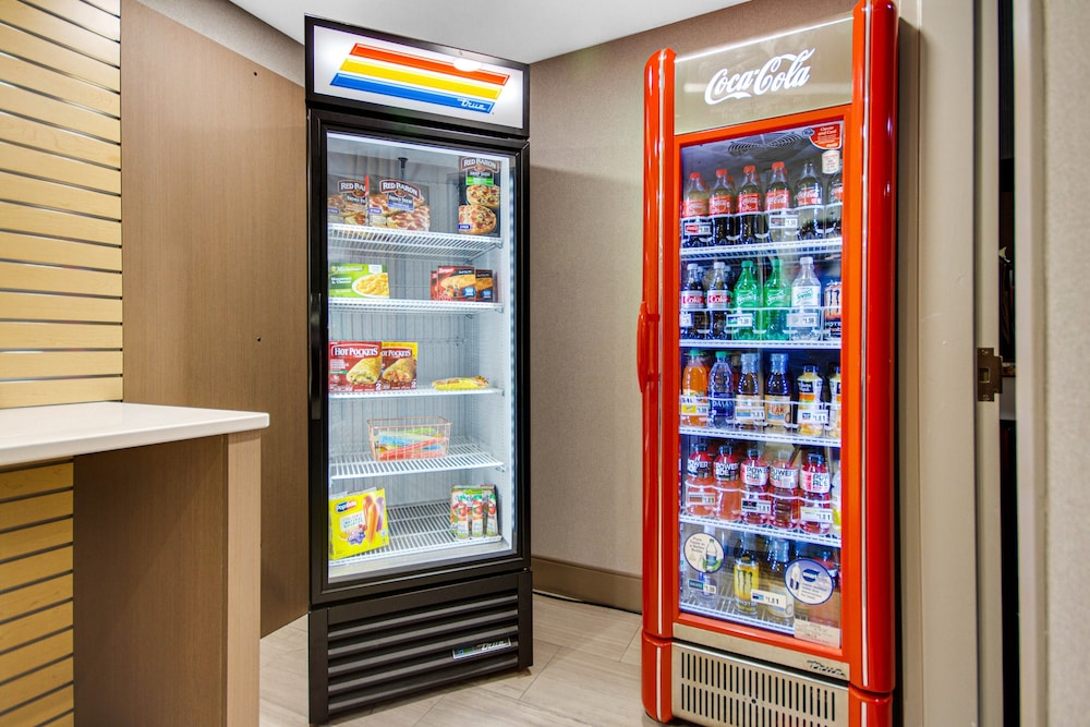 Holiday Inn Express Dublin by IHG - photo 17