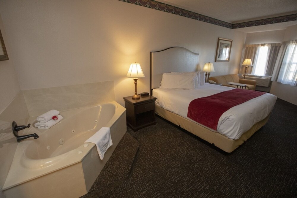 Hotel Grand Victorian - photo 16
