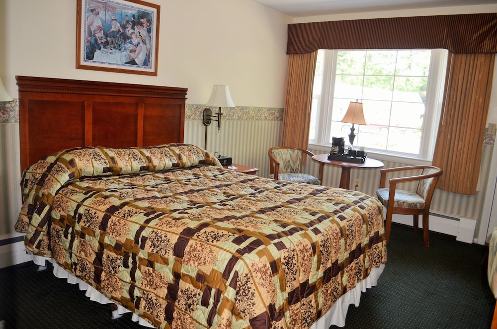 Maple Terrace Motel - photo 8