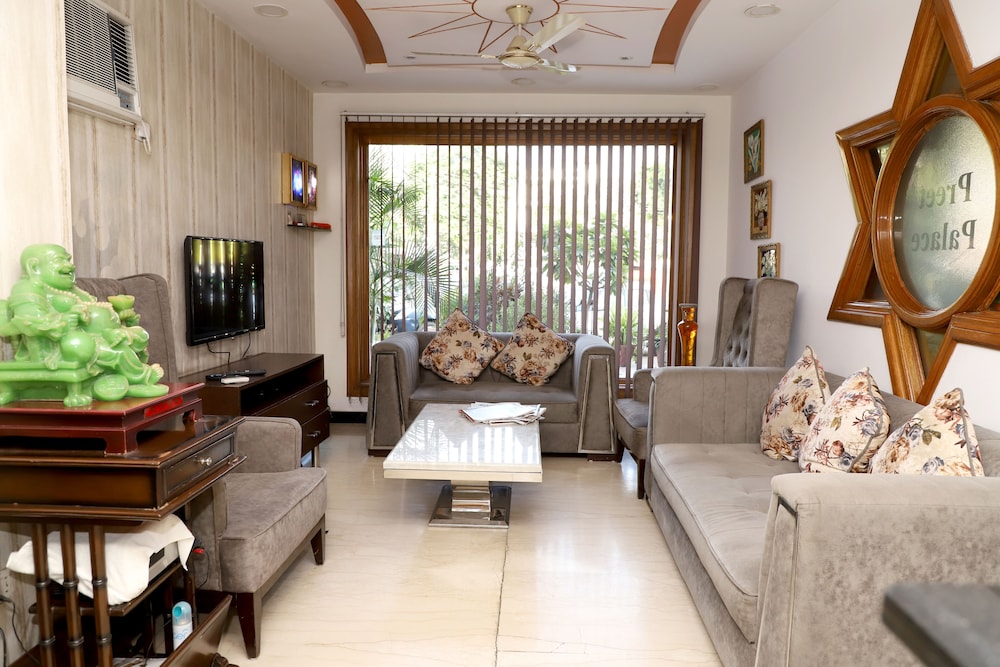 Preet Palace - last minute hotel in New Delhi