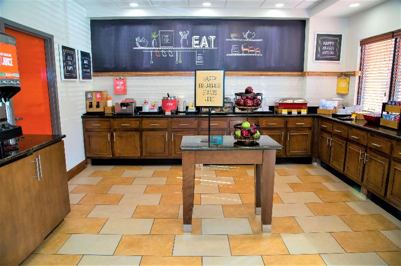 Hampton Inn Lewisburg - photo 96