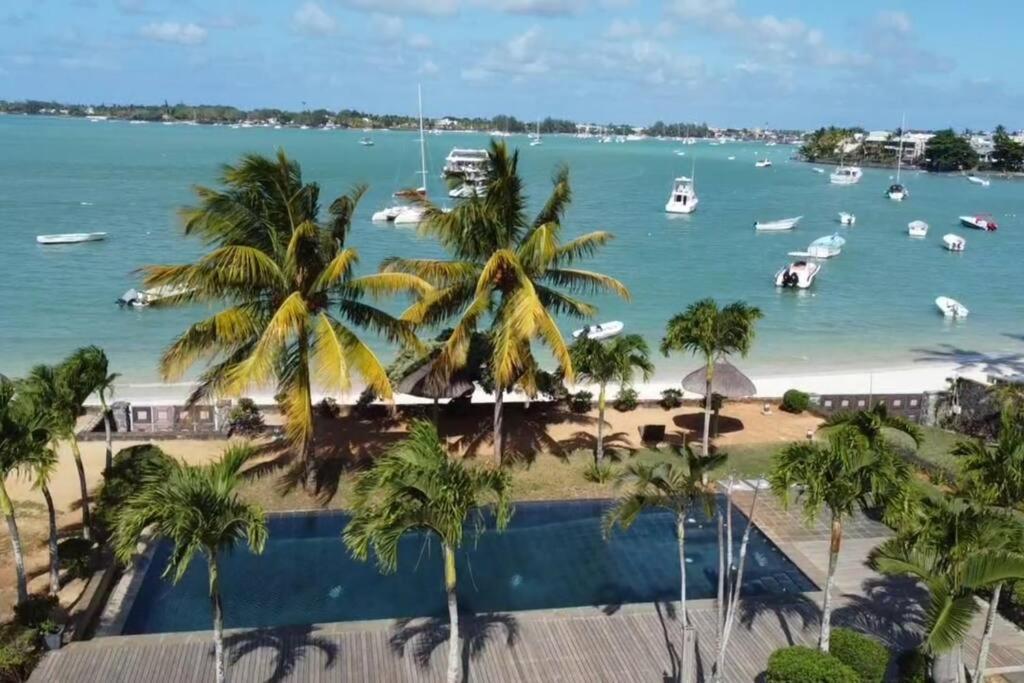 Grand Baie Villa des amis sur la plage. — 4-Star Luxury Hotel in Grand Baie, Mauritius