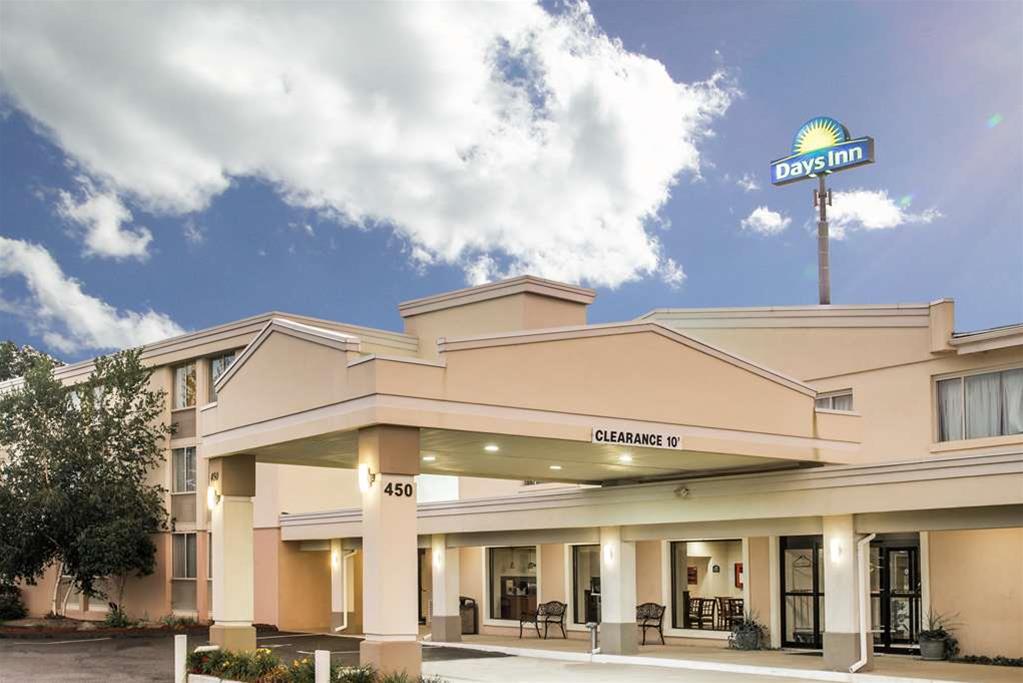 Inn Springfield Chicopee - photo 13