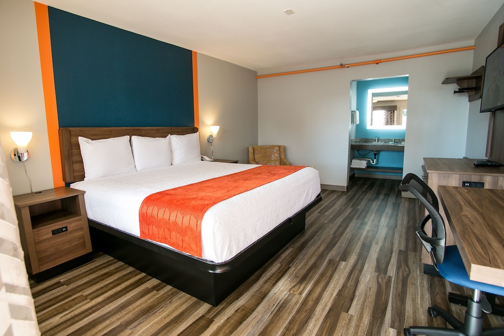 Jubilee Inn - photo 6