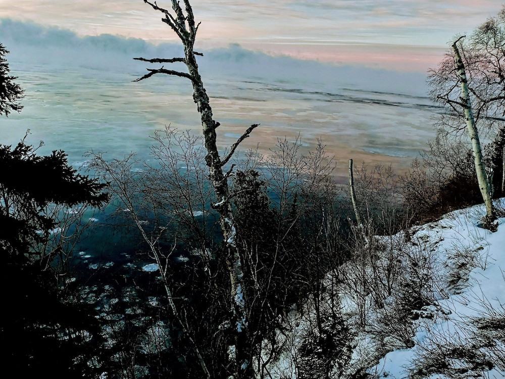 The Cliff Dweller on Lake Superior - photo 45
