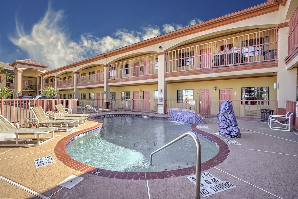 Casa Rosa Inn - photo 23