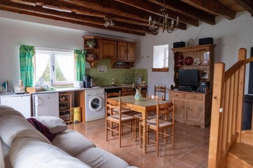 Charmante longère bretonne - last minute hotel in Bourbriac
