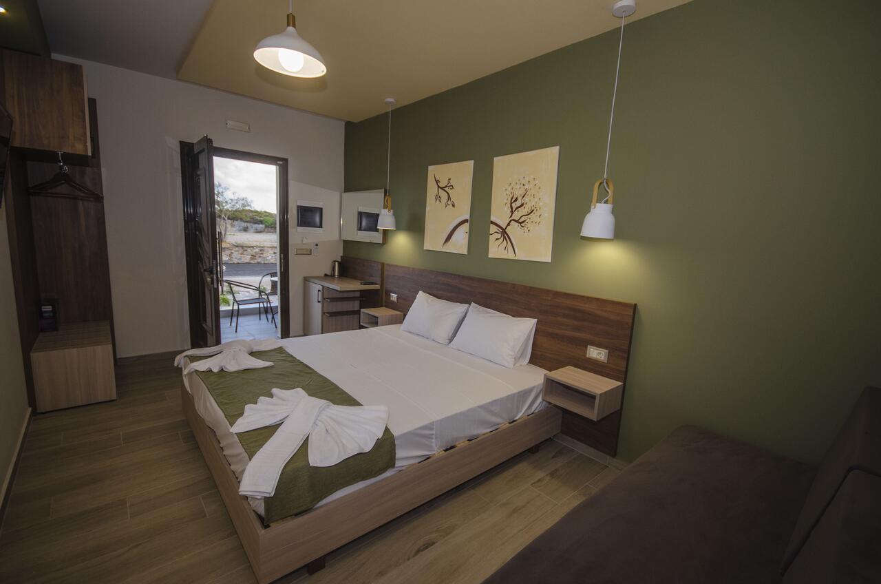 Lafo Rooms in Kissamos, Greece