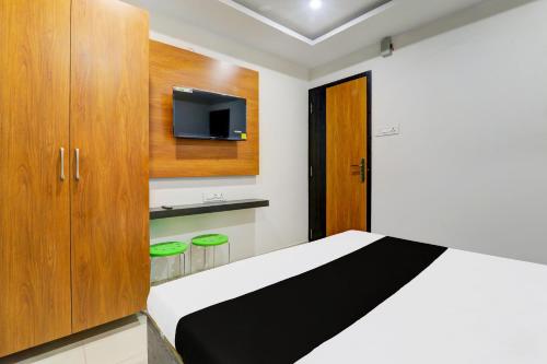 Hotel O by OYO Aayaansh in Gorakhpur, India