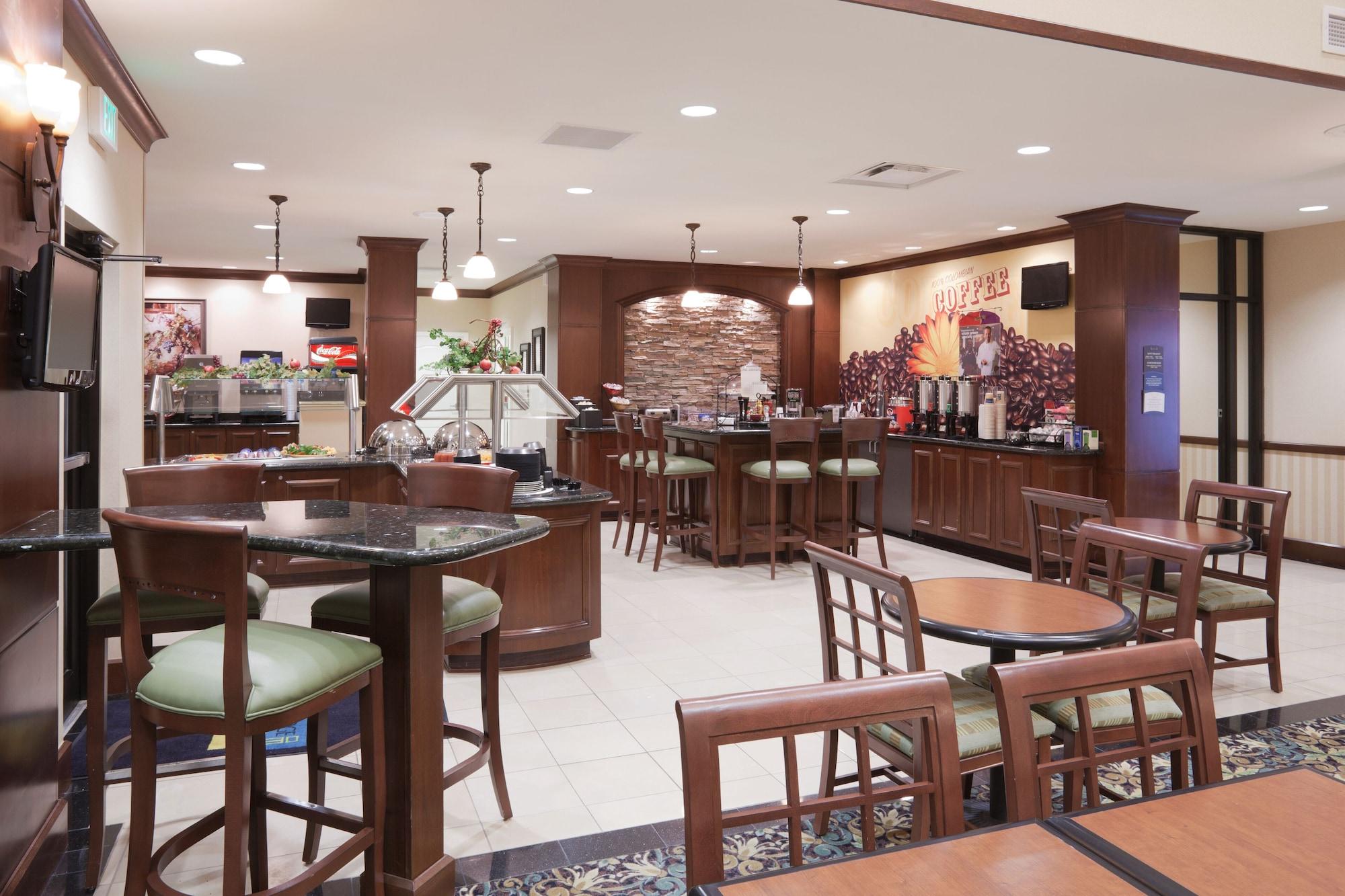 Staybridge Suites Lafayette Airport - photo 19