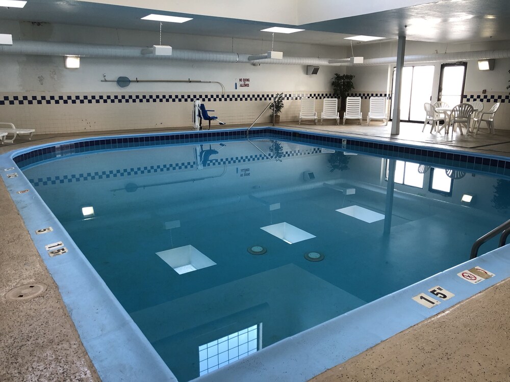 GreenTree Inn Denver Tech Center - photo 22