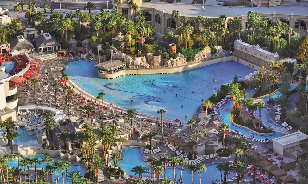 Mandalay Bay Resort And Casino - photo 44