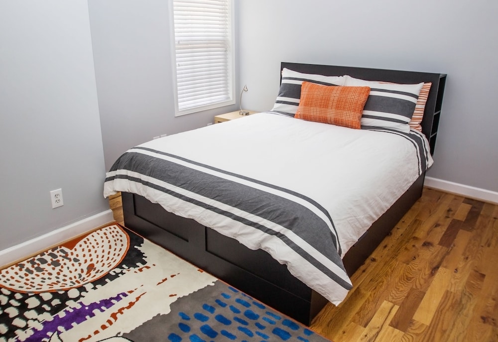 Swamp Rabbit Inn - photo 15