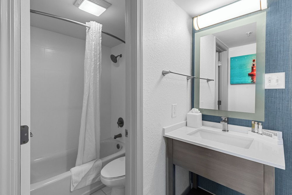 Compass Cove Resort - photo 336
