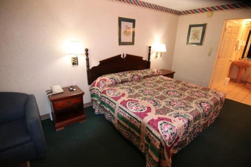 Executive Inn Kershaw - photo 4