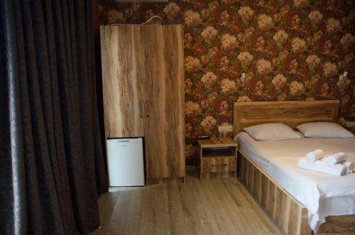 Hotel S 326