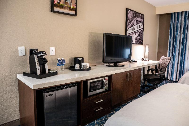 Hilton Garden Inn Fayetteville Fort Bragg - photo 98