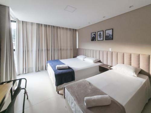 Casa Requinte 4 suítes com Piscina Privativa BC
