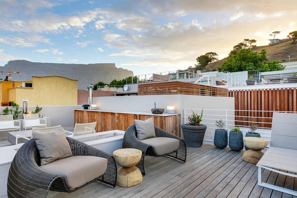 157 Waterkant — 4-Star Luxury Hotel in Cape Town, South Africa