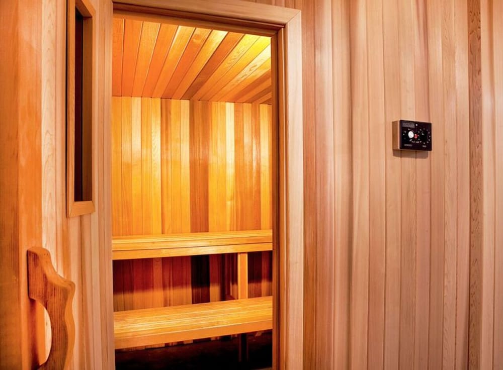 Hotel Woodcliff Lake - photo 8