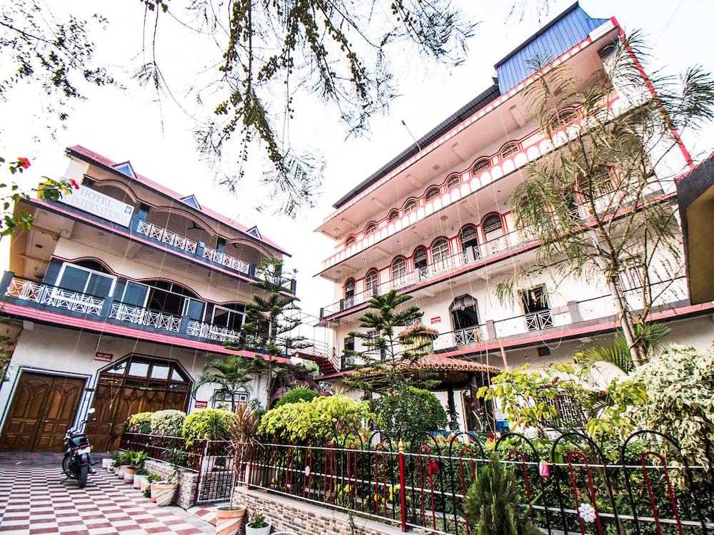 OYO 28557 Hotel M V International in Muzaffarpur, India