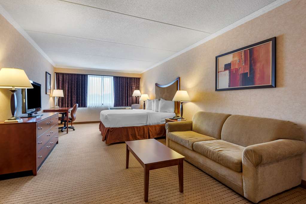 Best Western Plus Oswego Hotel and Conference Center - photo 29
